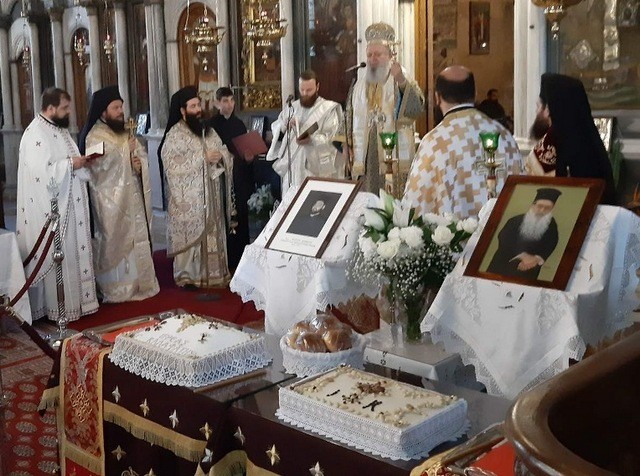 Ο Μητροπολίτης τέλεσε τα μνημόσυνα του Ιγνάτιου Καπνίση και Γεώργιου Καλαφάτη
