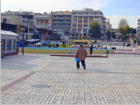 ΧΑΛΚΙΔΑ: Σύσκεψη σωματείων στην πλατεία της Αγοράς