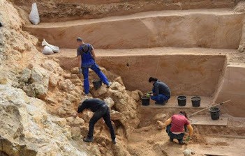 ΚΑΤΑΓΓΕΛΙΑ: Απολύθηκε άδικα αρχαιολόγος στη Νότια Καρυστία