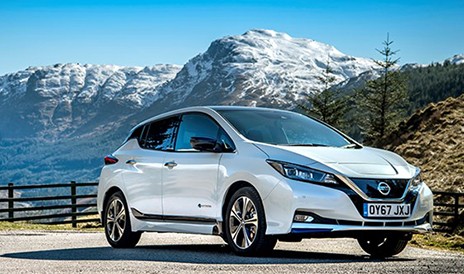 Πρωτιά στις πωλήσεις για το Nissan LEAF