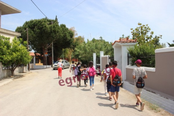 ΔΗΜΟΣ ΧΑΛΚΙΔΕΩΝ: Προσφυγόπουλα και στα δημοτικά σχολεία