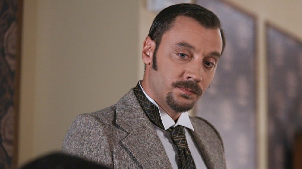 GRAND HOTEL: Δείτε απόψε (ΤΡΙΤΗ 5 ΝΟΕΜΒΡΙΟΥ)