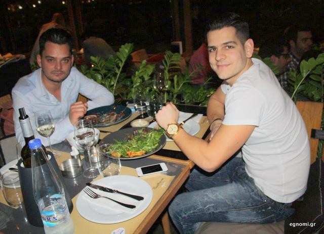 Ξεκίνησαν με σαλάτα