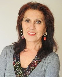 Στενή συνεργάτιδα του Σταύρου Θεοδωράκη έρχεται στη Χαλκίδα