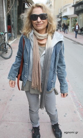 Η Στέλλα Μιμίκου μιλάει για τα ... βουνά των σκουπιδιών στη Χαλκίδα