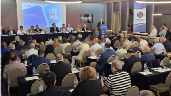 ΕΠΙΜΕΛΗΤΗΡΙΟ ΕΥΒΟΙΑΣ: Στην Κρήτη Γεροντίτης, Αλεξανδρής, Φωκίτης και Μιχελής