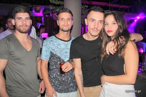 Εδωσε ...ζωή στο καρέ