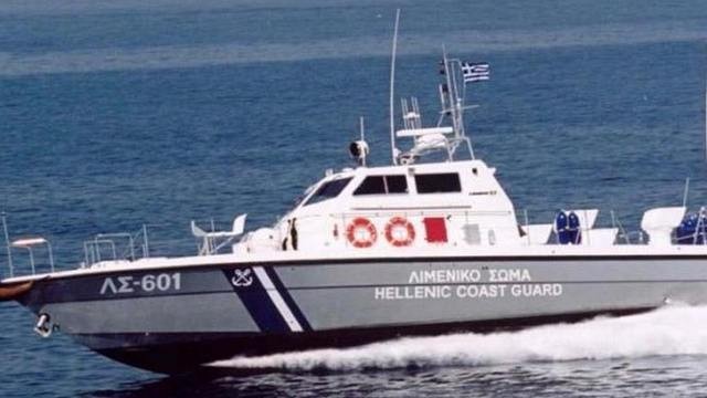 ΕΥΒΟΙΑ: Δύο επαγγελματίες ψαράδες ψάρευαν παράνομα