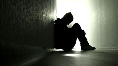 «Βίασαν το γιο μου μέσα στο ψυχιατρείο»