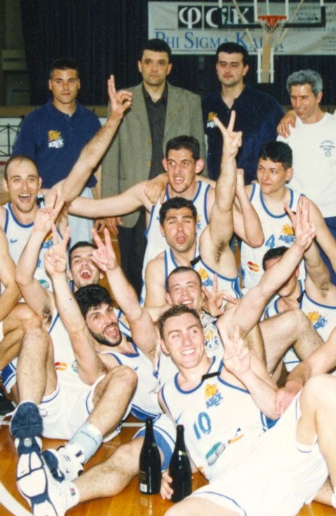 20 ΧΡΟΝΙΑ ΠΡΙΝ: Η ...ανάσταση της ΑΓΕΧ στο κλειστό της Κανήθου με τη νίκη επί του Παγκρατίου