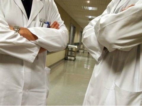 Απεργούν οι εργαζόμενοι στα Δημόσια Νοσοκομεία