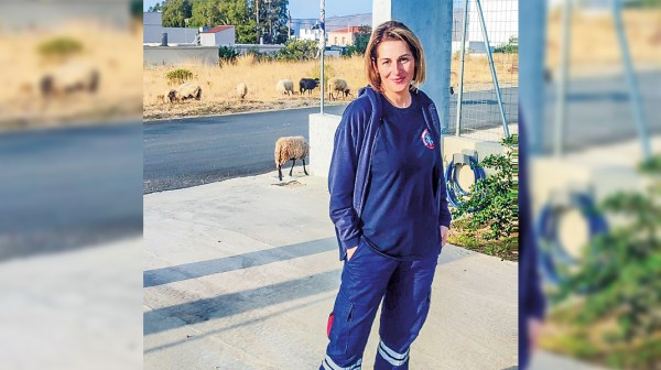 ΕΚΑΒ ΧΑΛΚΙΔΑΣ: Εγινε ...Μυκονιάτισσα η Μαρία Κολοβού