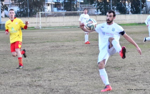 ΤΑΜΥΝΑΪΚΟΣ-ΑΠΟΛΛΩΝ ΕΡΕΤΡΙΑΣ: Ο πρώην πρωταθλητής κέρδισε το νυν...