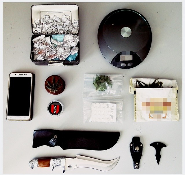 ΣΤΕΡΕΑ ΕΛΛΑΔΑ: Έπιασαν Έλληνα με ναρκωτικά, όπλα και αναβολικά