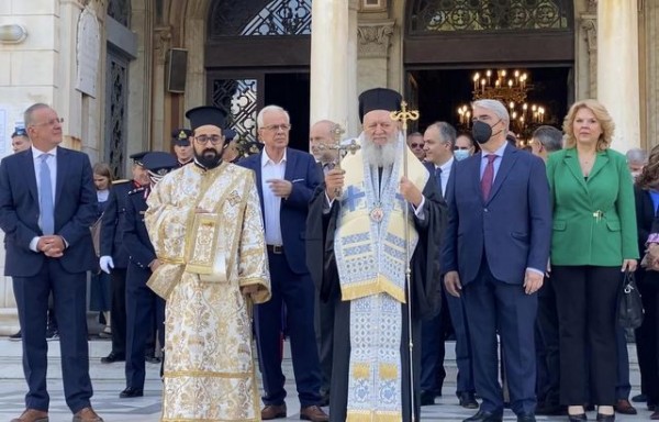 ΧΑΛΚΙΔΑ -ΠΑΡΕΛΑΣΗ: Μόνο ο Σίμος Κεδίκογλου φορούσε μάσκα από τους επισήμους