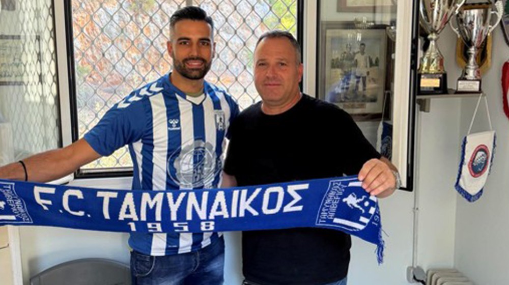 ΤΑΜΥΝΑΪΚΟΣ: Το εξπρές του μεσονυχτίου ...και τ' αφεντικό τρελάθηκε με τον Δημήτρη Βεζιρτζόγλου!