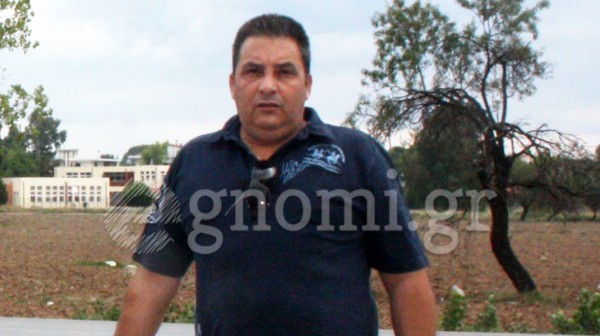 ΑΜΑΡΥΝΘΟΣ: Ο Σπύρος Νικολής έσωσε Γάλλο τουρίστα από δάγκωμα φιδιού