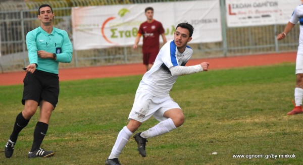 ΜΑΡΙΟΣ ΚΑΡΛΑΤΗΡΑΣ: Αλλάζει στρατόπεδο ο ικανός μπακ, πήρε το δελτίο του από τον ΑΟ Χαλκίς