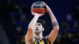 ΣΥΛΛΑΣ ΑΙΔΗΨΟΥ: Μεταγραφάρα με τον Μακεδόνα σέντερ Θωμά Κώττα - Έχει παίξει σε ΠΑΟΚ, Άρη και ΑΕΚ