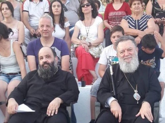 ΡΟΒΙΕΣ: Πήγε στην κατασκήνωση ο Μητροπολίτης