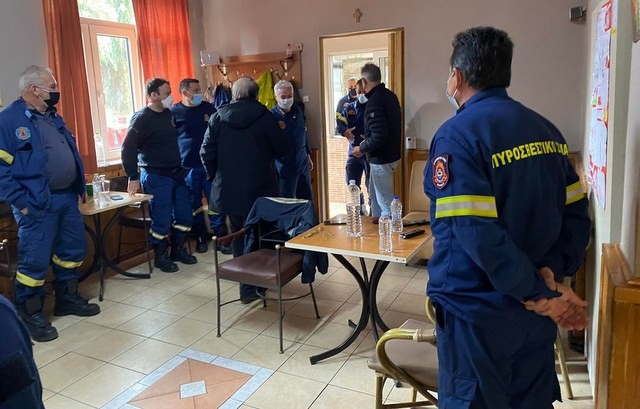 ΧΑΛΚΙΔΑ: Ο Σπύρος Πνευματικός επισκέφτηκε δημόσιες υπηρεσίες την παραμονή της Πρωτοχρονιάς