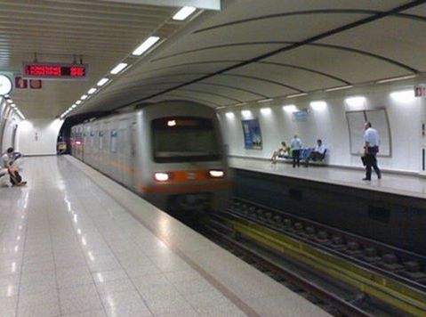 Αλβανοί σκόρπισαν τον τρόμο στο Μετρό!