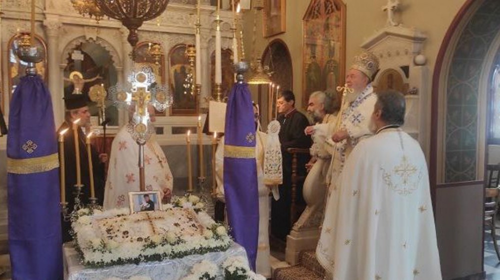 Ο Μητροπολίτης Χαλκίδος τέλεσε μνημόσυνο στην Τήνο