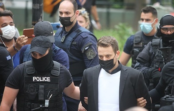 Στη φυλακή ο πιλότος μετά την απολογία του στον ανακριτή -Κρίθηκε προφυλακιστέος με ομόφωνη απόφαση Εισαγγελέα και Ανακριτή