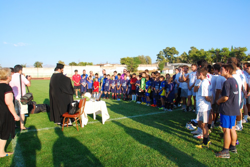 Έκαναν αγιασμό στο νέο τους γήπεδο