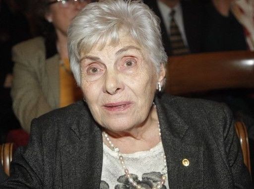 ΚΙΚΗ ΔΗΜΟΥΛΑ: Παραμένει στην εντατική με λοίμωξη του αναπνευστικού