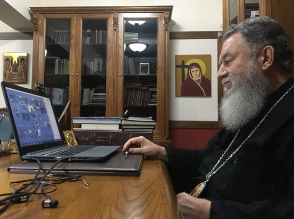 ΜΗΤΡΟΠΟΛΗ ΧΑΛΚΙΔΑΣ: Διαδικτυακά έγινε η γιορτή λήξης των Σεμιναρίων της Σχολής Νοηματικής Γλώσσας