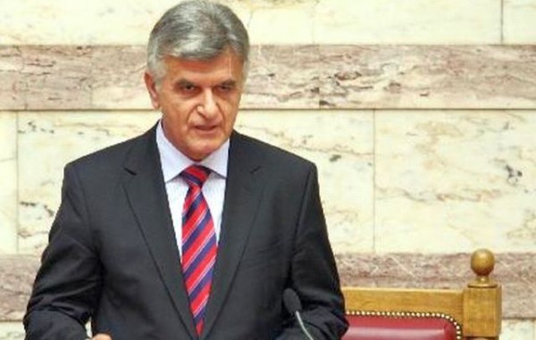 Πέθανε ο πρώην πρόεδρος της Βουλής Φίλιππος Πετσάλνικος