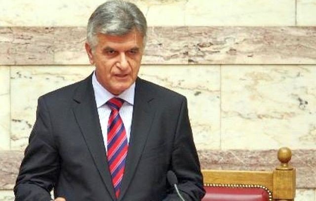 Πέθανε ο πρώην πρόεδρος της Βουλής Φίλιππος Πετσάλνικος