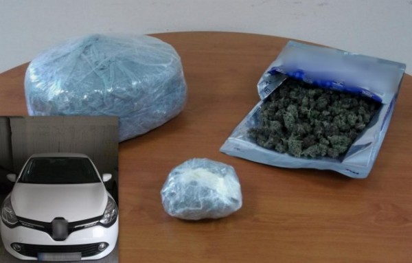 ΕΘΝΙΚΗ ΑΘΗΝΩΝ-ΛΑΜΙΑΣ: Το μπλόκο της Τροχαίας αποκάλυψε μεταφορά ναρκωτικών με αυτοκίνητο