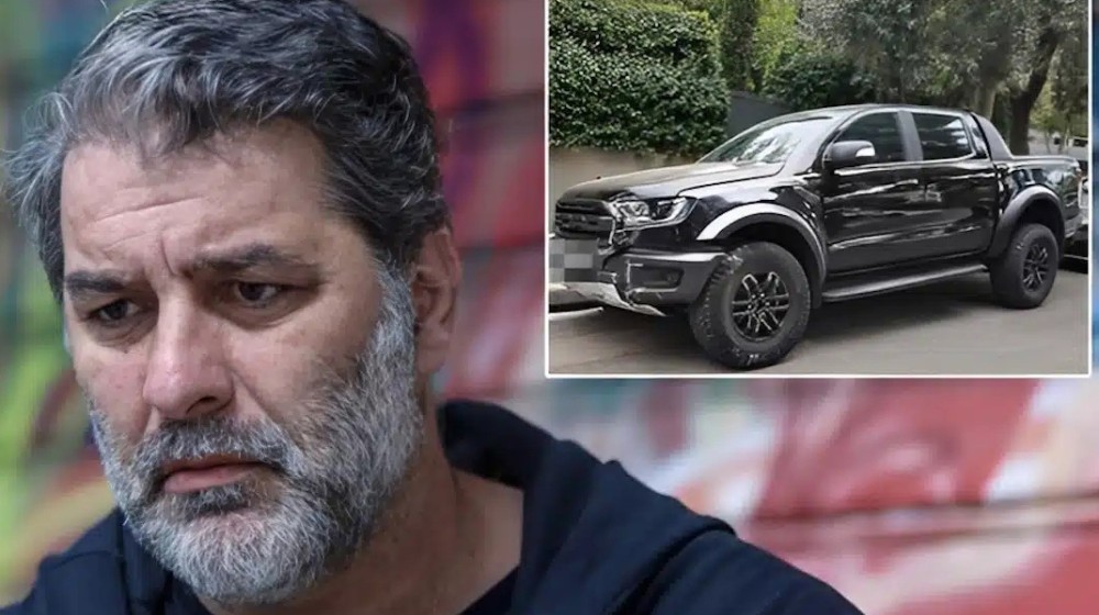 Ο Μπισμπίκης πήγε στη Φιλοθέη με γλυκά και ζήτησε συγγνώμη από τους κατοίκους για τις ζημιές που προκάλεσε με το όχημά του
