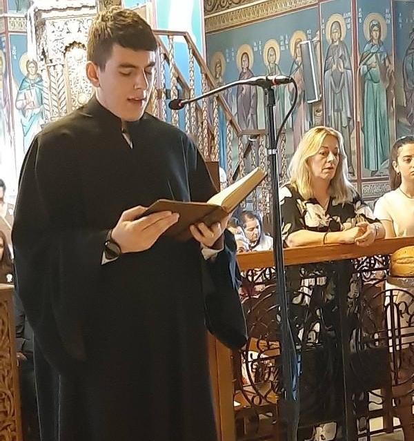 ΧΑΛΚΙΔΑ: Ο Μητροπολίτης χειροθέτησε Αναγνώστη τον Αθανάσιο-Παρθένιο Γαϊτανάρο