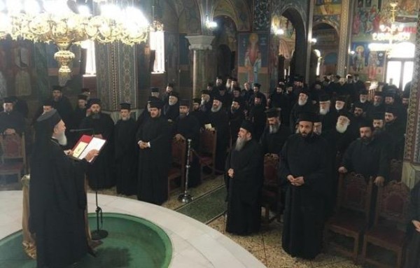 ΜΗΤΡΟΠΟΛΗ ΧΑΛΚΙΔΟΣ: Αντίθετοι με το κλείσιμο των εκκλησιών όλοι οι κληρικοί
