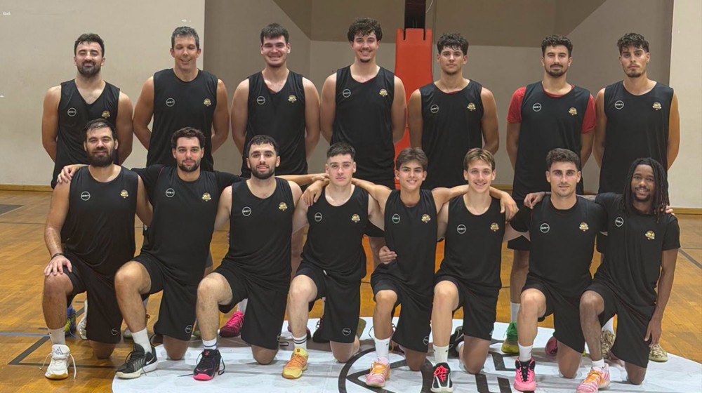 ΑΣΤΕΡΑΣ ΑΛΙΒΕΡΙΟΥ: Θα δώσει φιλικό με την ΑΓΕΧ