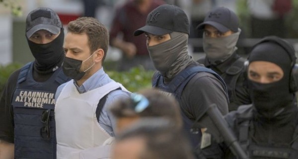 Σε πτέρυγα αυξημένης προστασίας στον Κορυδαλλό ο Μπάμπης Αναγνωστόπουλος