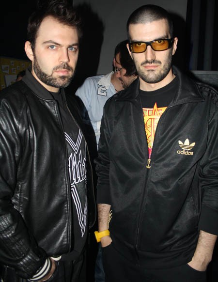 Εργατικοί οι Master Tempo