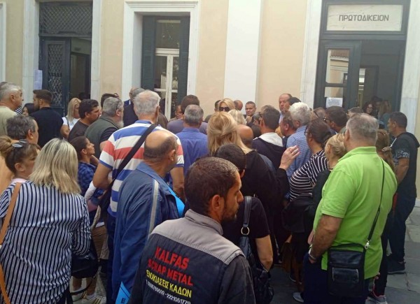 ΔΗΜΟΣ ΧΑΛΚΙΔΕΩΝ: Χάνουν τη δουλειά τους οι 90 παρατασιούχοι