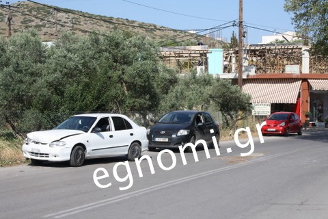 Πλαγιομετωπική έξω από τη ΔΕΗ Χαλκίδας