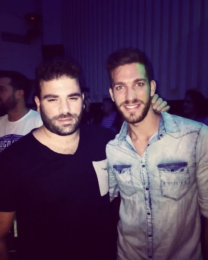 Σοκαρισμένος ο Θάνος με το χαμό του Παντελίδη