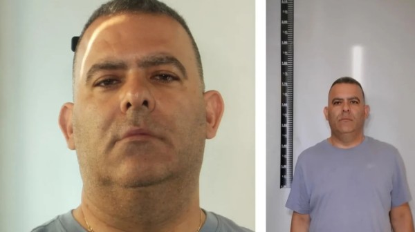 Στο ...φως η φωτογραφία και τα χυδαία μηνύματα του γυμνασιάρχη στα ανήλικα θύματά του