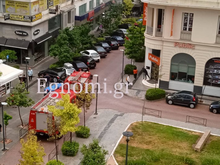 ΧΑΛΚΙΔΑ: Εγκλωβισμένοι πολίτες σε ασανσέρ