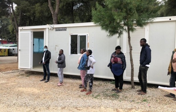 ΚΕΝΤΡΟ ΜΕΤΑΝΑΣΤΩΝ ΡΙΤΣΩΝΑ: Αναβρασμός από το θάνατο 45χρονου