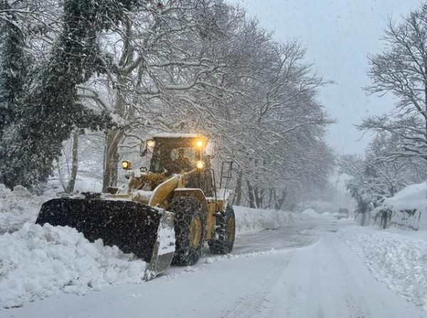 ΕΥΒΟΙΑ-ΚΑΚΟΚΑΙΡΙΑ: Έκλεισε πάλι ο δρόμος από την Καστέλα μέχρι το Προκόπι