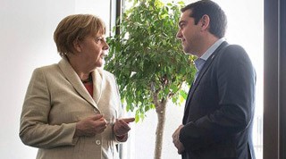 Τσίπρας: Πάρτε και το σακάκι μου, το θέλετε και αυτό;