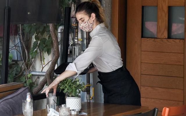 Σε άτυπο lockdown ξανά η εστίαση!