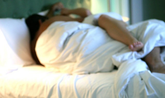 Σεξ και πολιτική ίντριγκα με εμπλοκή παπά!